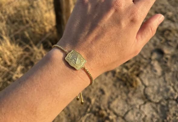 🏇Custom Name Initial Bracelet – Perfect Gift Idea
