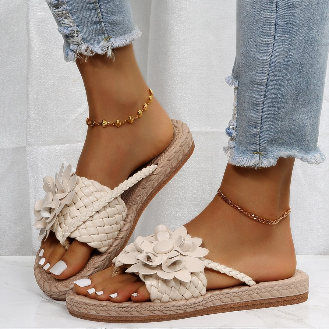 Lismali Flower Flat Flip Flops