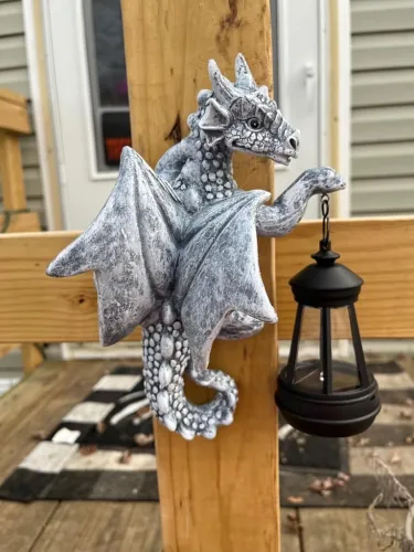💥LAST DAY 50% OFF🐉✨Solar Dragon Garden Statue Light – Golden Ember Fantasy Outdoor Decor