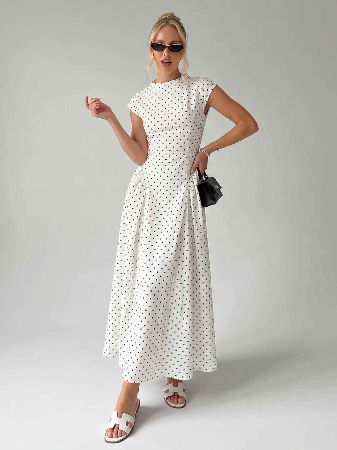 👗 Retro Polka Dot Ruffled Midi Dress