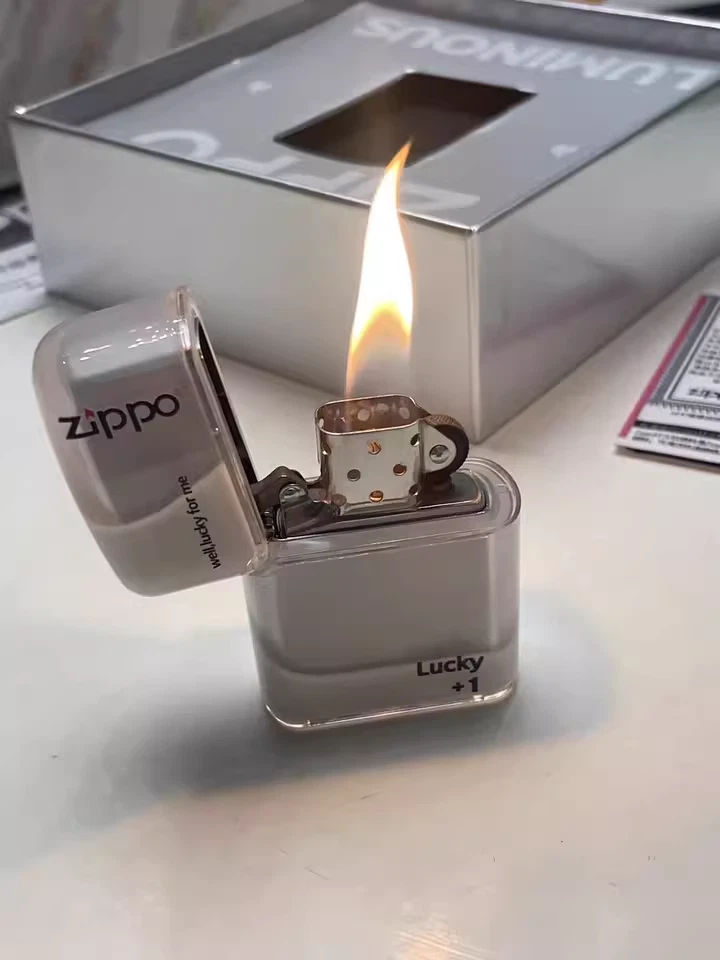 ✨ Luminous Quicksand Kerosene Lighter | Windproof Flip Retro Metal Lighter, Reusable Gift for Men