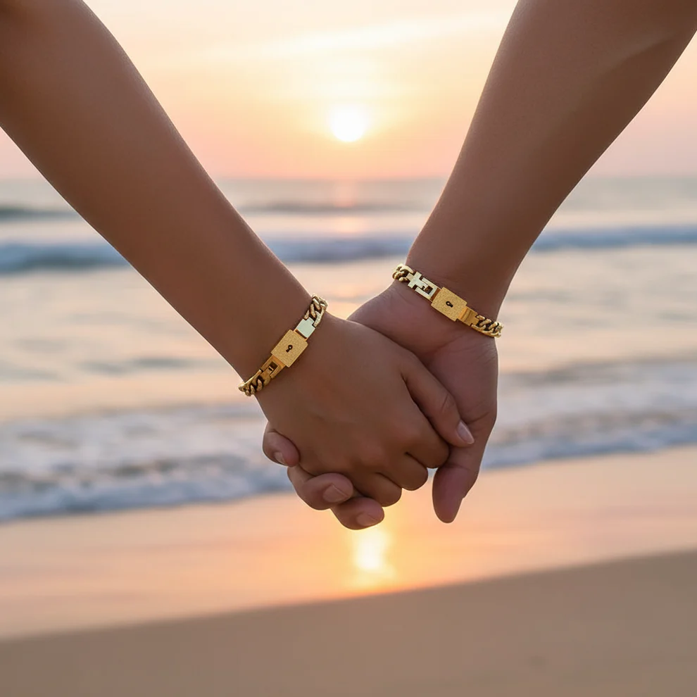💞 Couple Bracelet Set, 2Pcs Heart Lock & Key Stainless Steel Matching Bracelets, Non-Tarnish Titanium Steel Couple Jewelry Gift