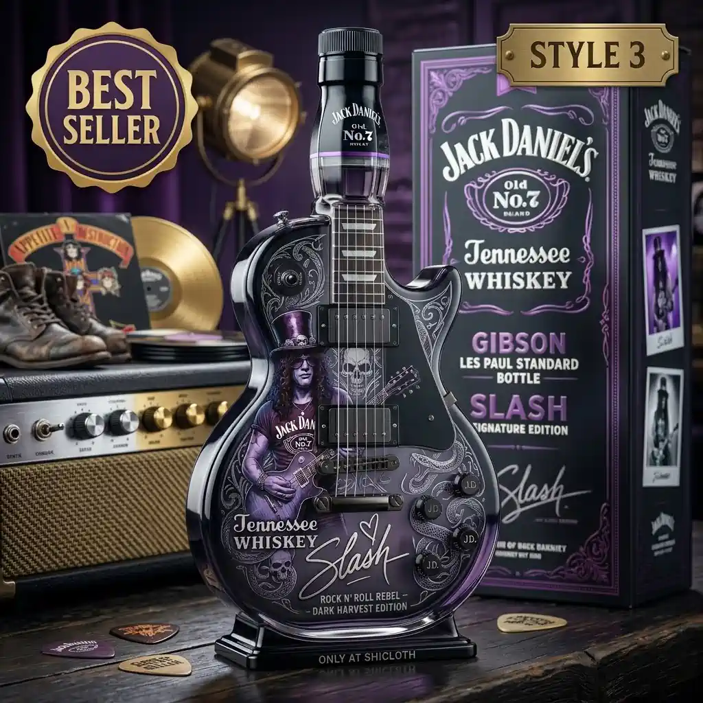 🎸 Electric Guitar Shaped Whiskey Glass Bottle