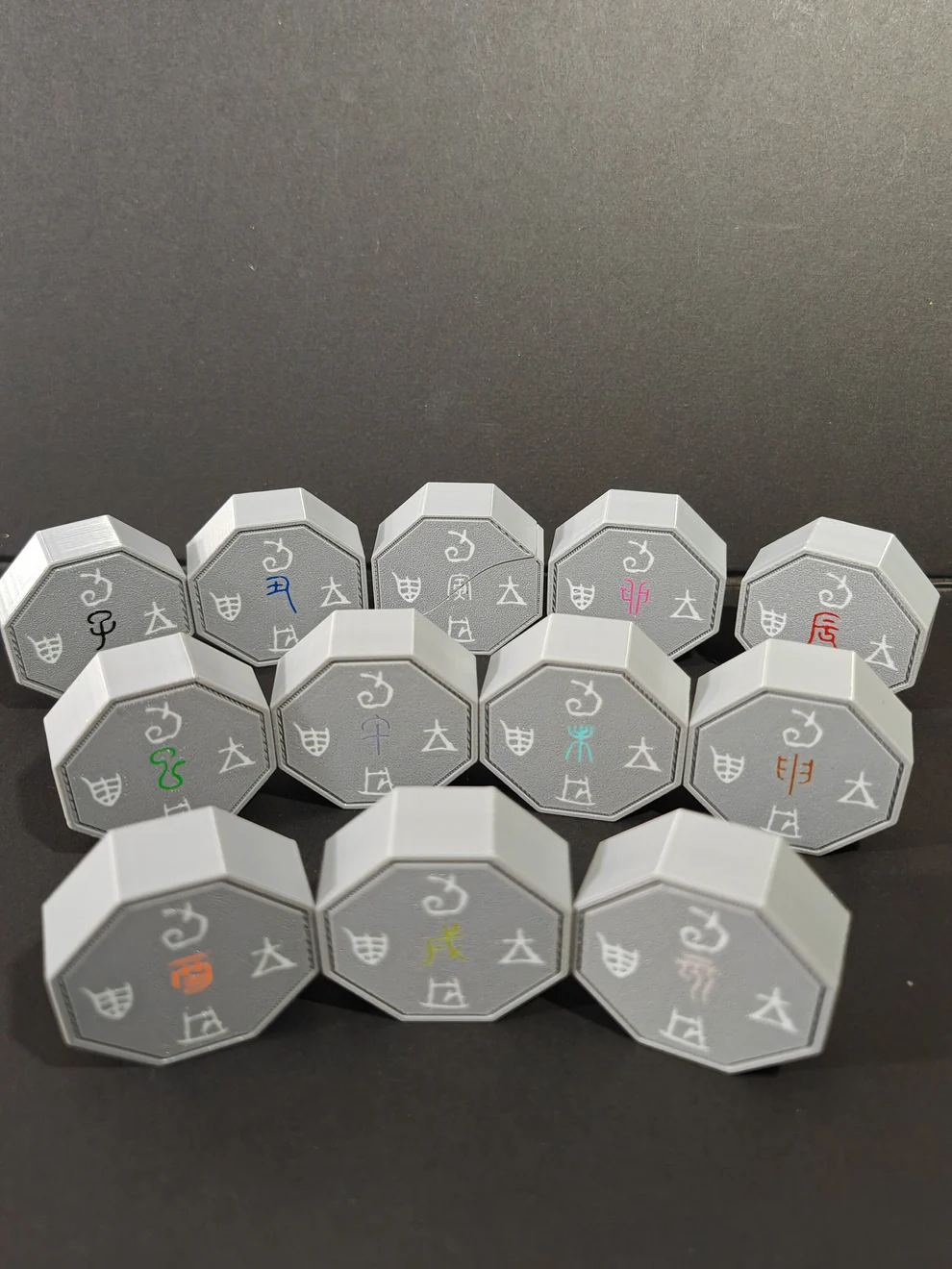 Awakening Totem - Chinese Zodiac Talisman & Bagua Display Base (LED Installable) 🐉🔮