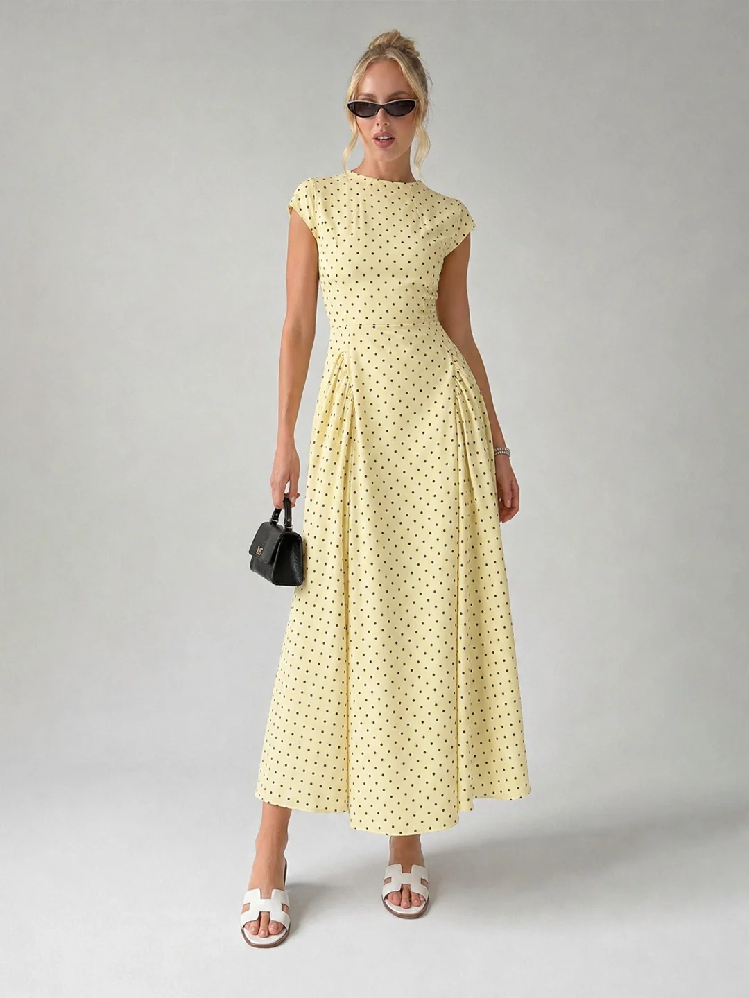 👗 Retro Polka Dot Ruffled Midi Dress