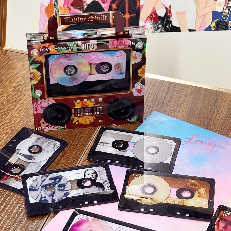 🎶 Taylor Swift NFC Fridge Magnet - Retro Cassette Style Music Fridge Sticker for Swifties