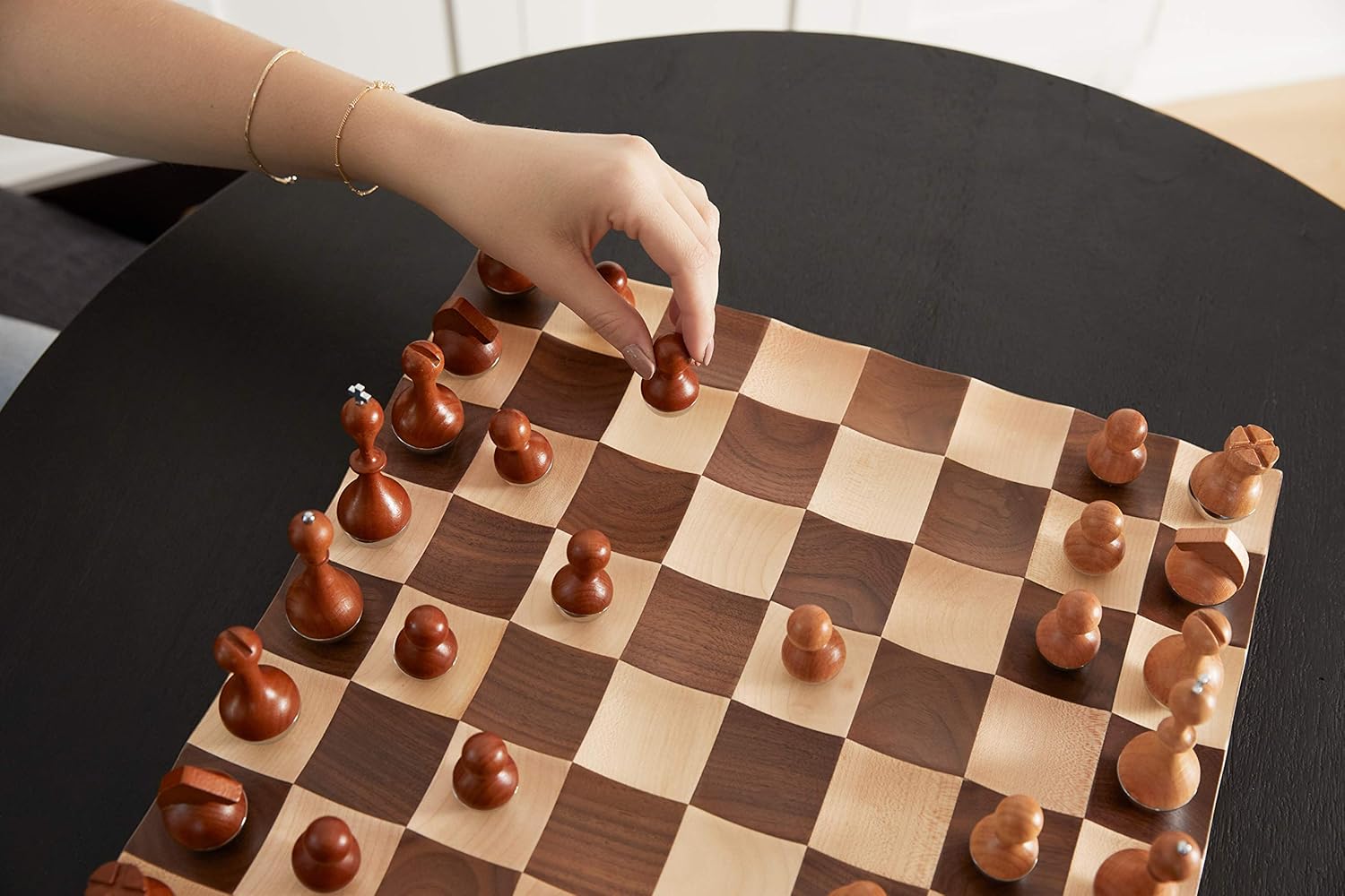 ♟️ Modern Wobble Chess Set | Premium Walnut & Maple Wood Strategy Game