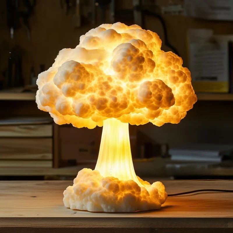 Atomic Cloud Table Lamp