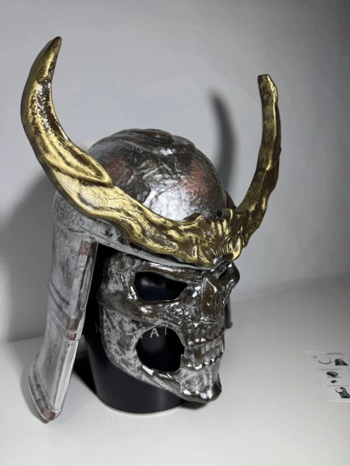 ⚔️ Mortal Kombat 2 Helmet & Popcorn Bucket Set | Limited Movie Collectible