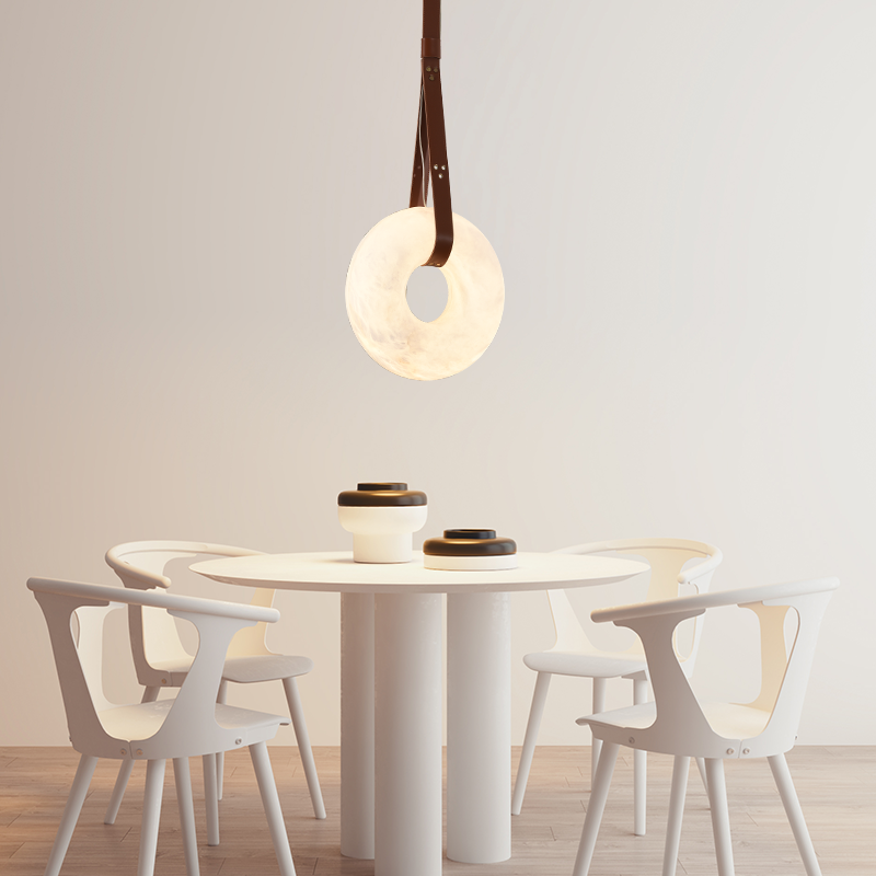 Alabaster Ring Chandelier – Sculptural Spanish Stone & Leather Pendant | LINKORI RINGMABLE Oslo Alabaster Pendant Lamp