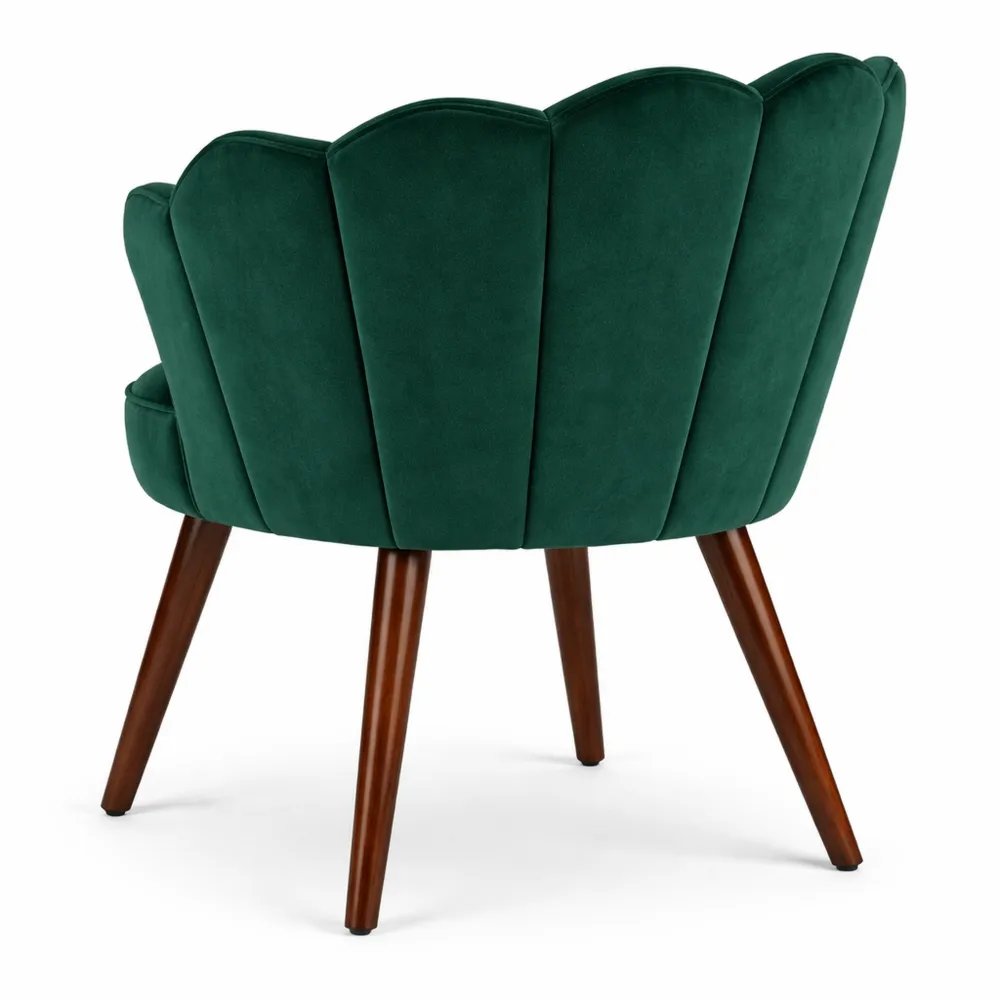 Fauteuil coquillage en velours vert avec dossier et coussin, pieds en bois