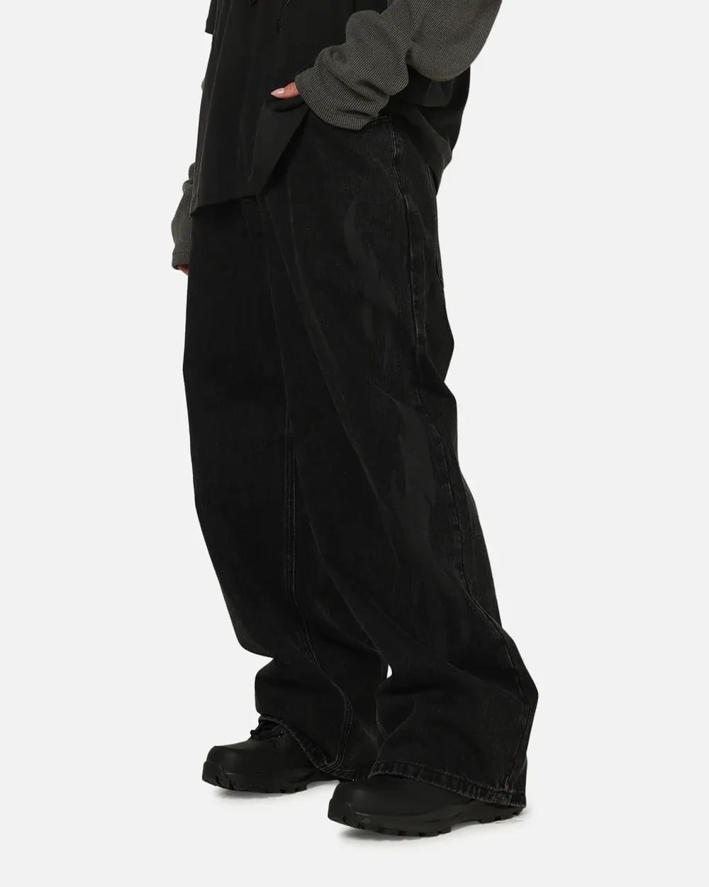 Saint Morta Amplus Infernal Rinse Jeans Black