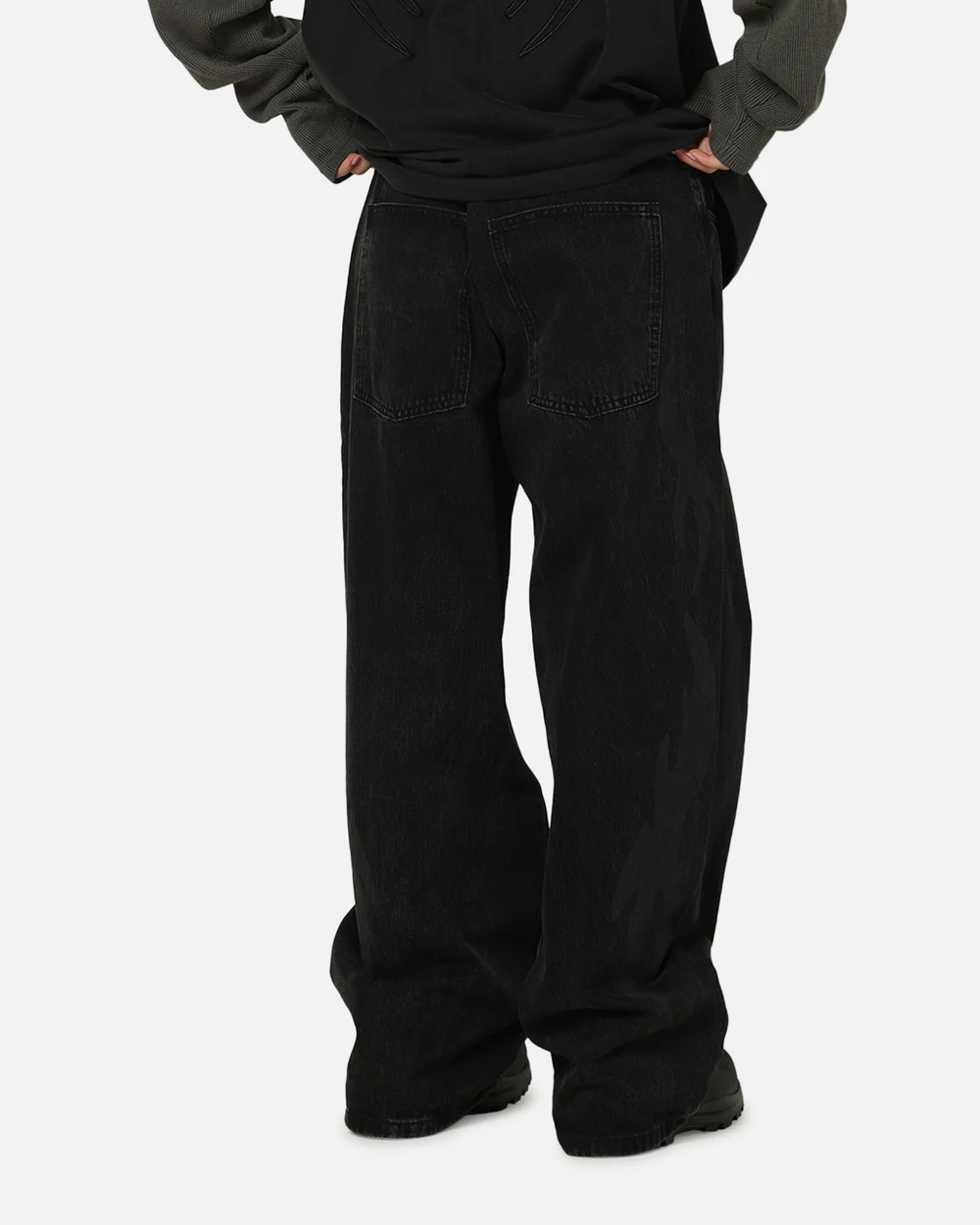 Saint Morta Amplus Infernal Rinse Jeans Black
