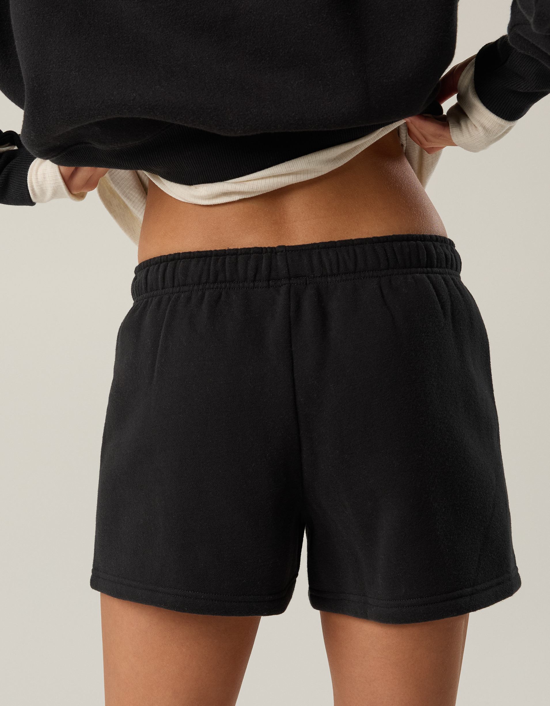 OFFLINE By Aerie 3" Cloud Fleece Short