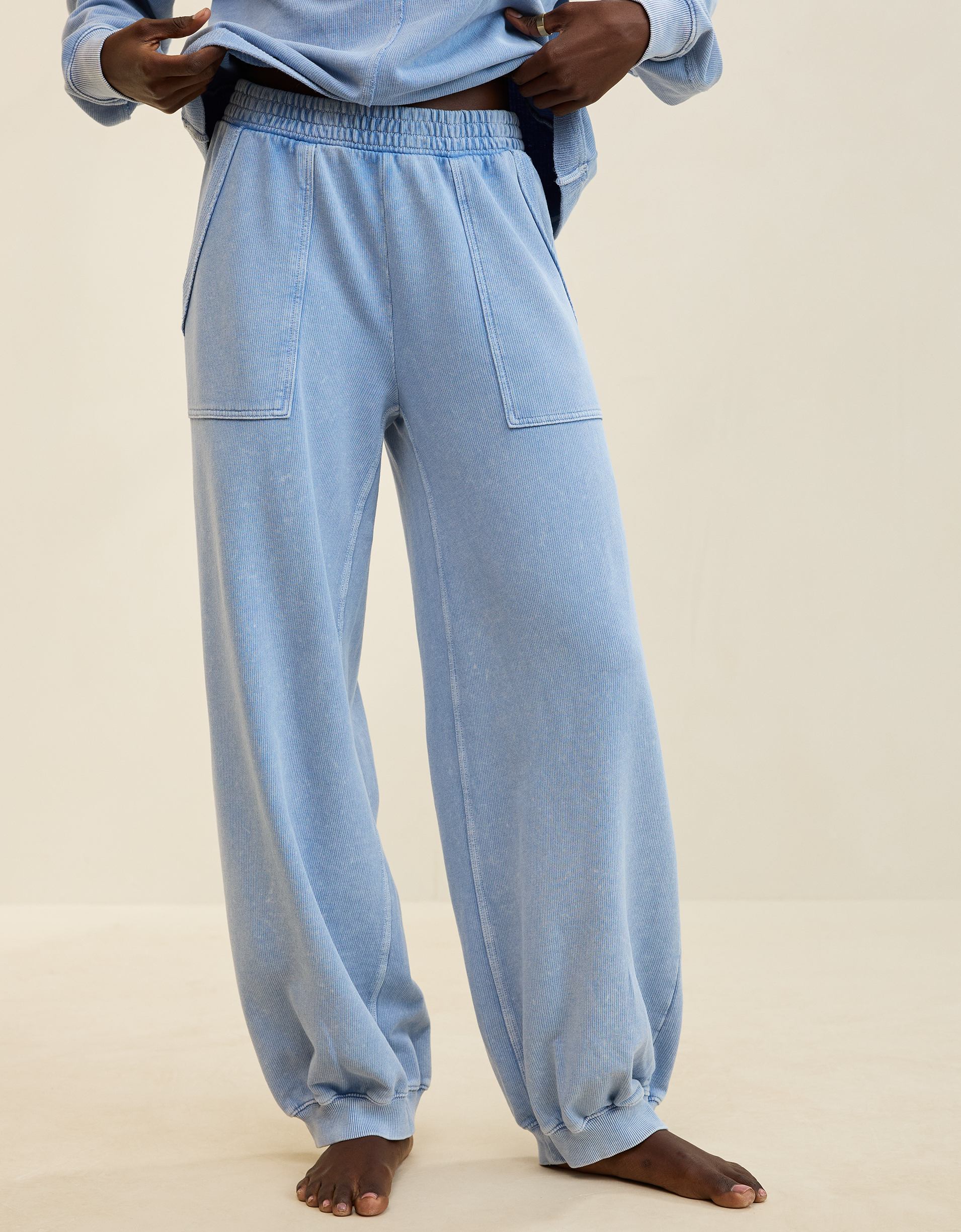 Aerie Vacay Jogger