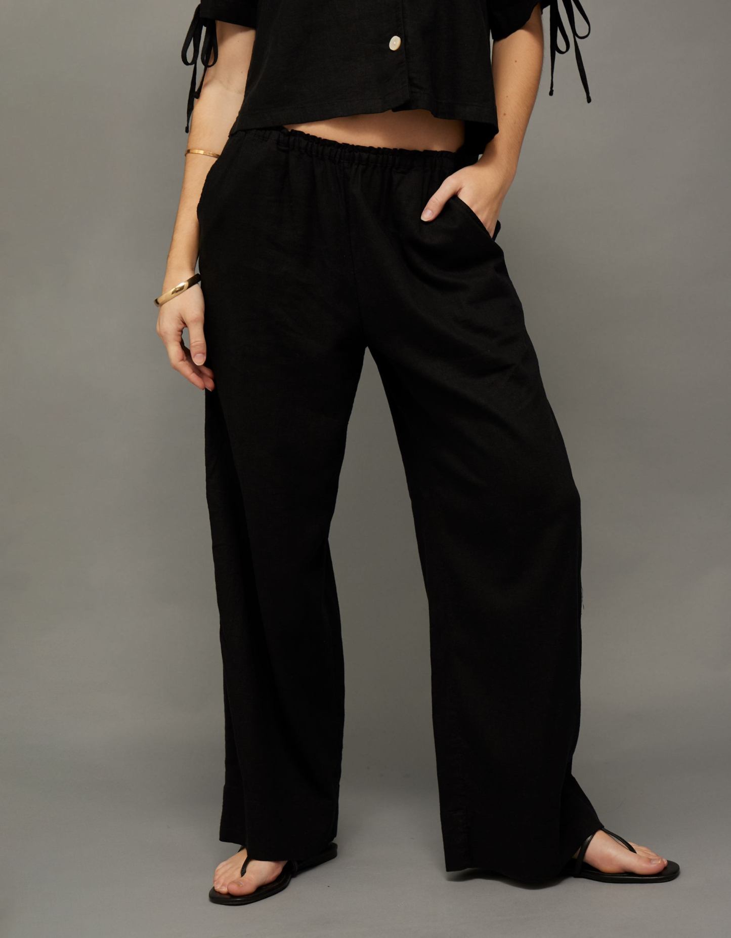 AE Linen-Blend Wide-Leg Pant