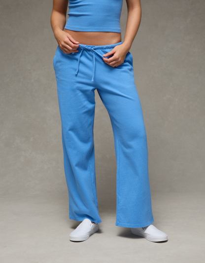 AE Saturday Mid-Rise Straight Pant