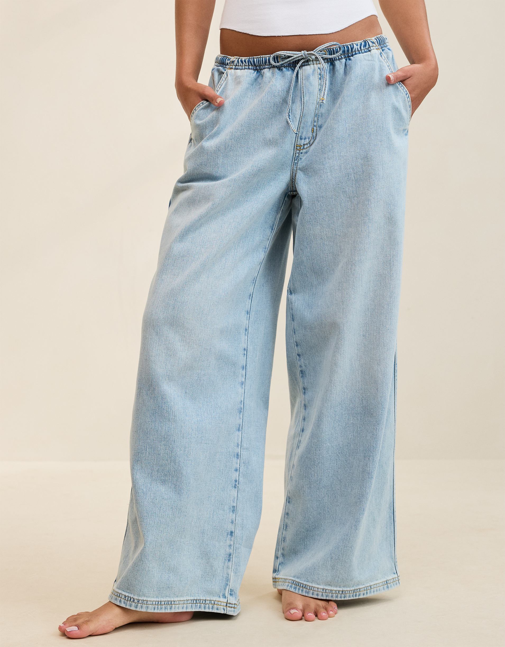 Aerie Daydream Denim Pull-On Pant