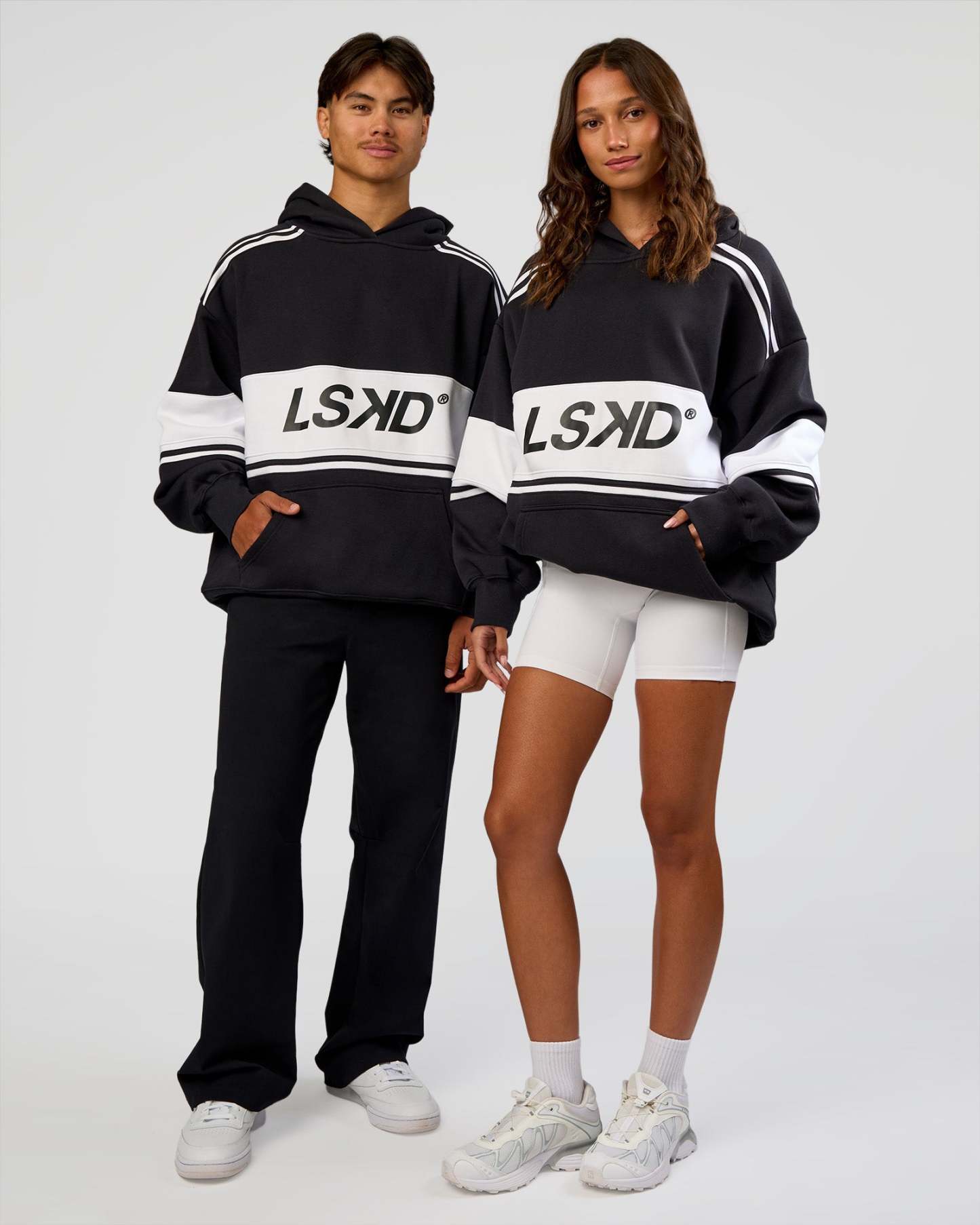 A-Team Oversized Hoodie - Caviar-White