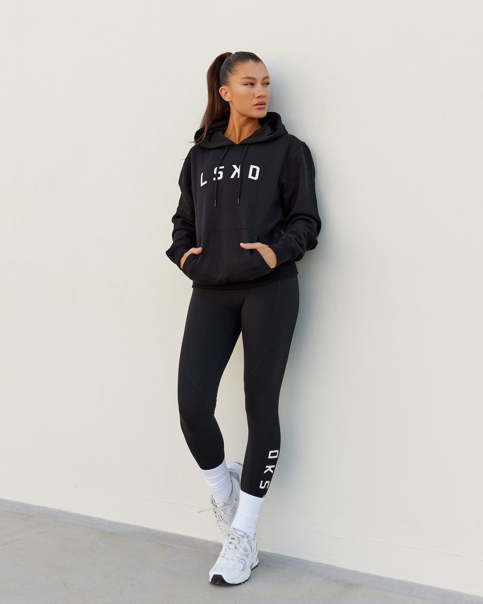 Structure Hoodie - Black-White