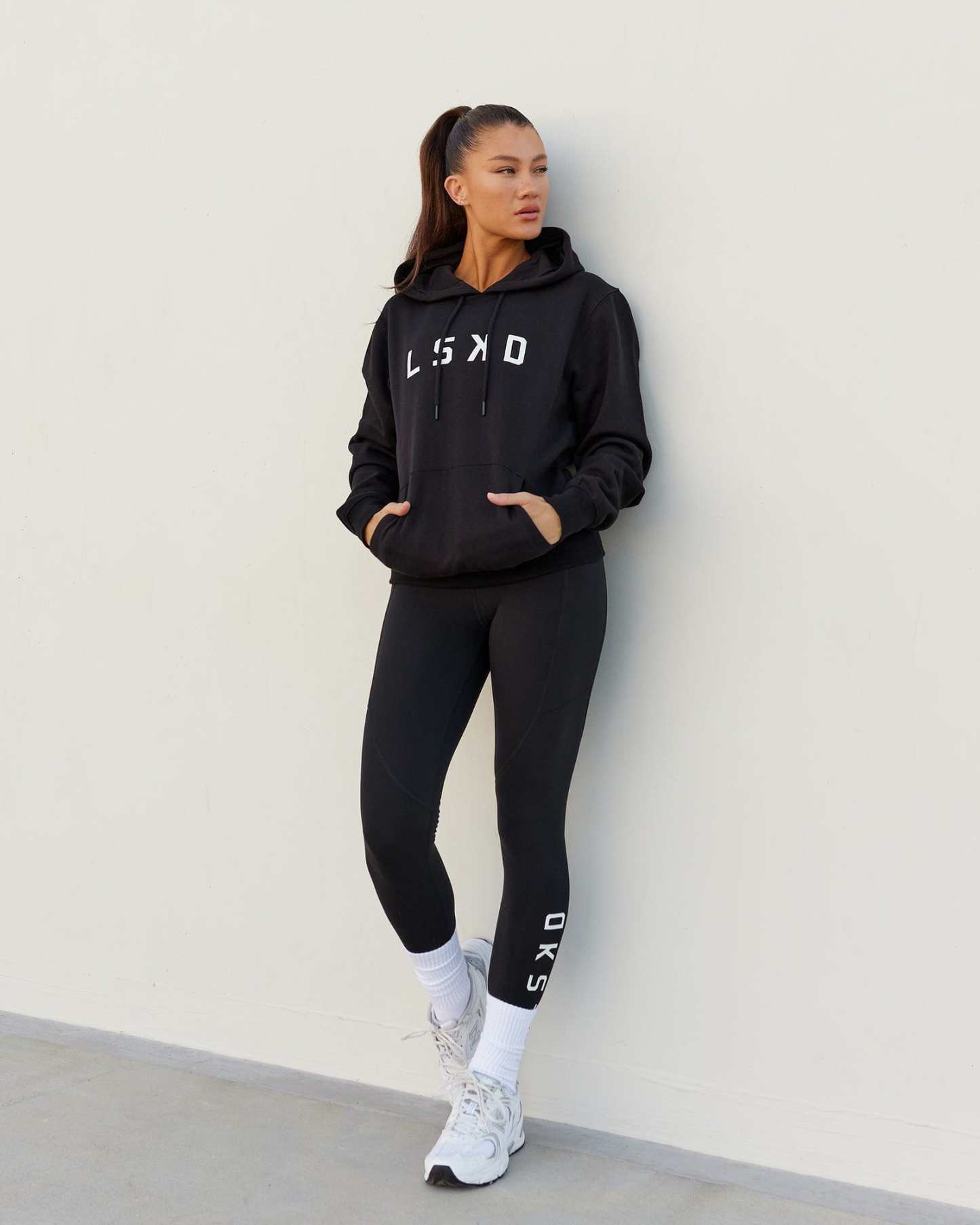Structure Hoodie - Black-White