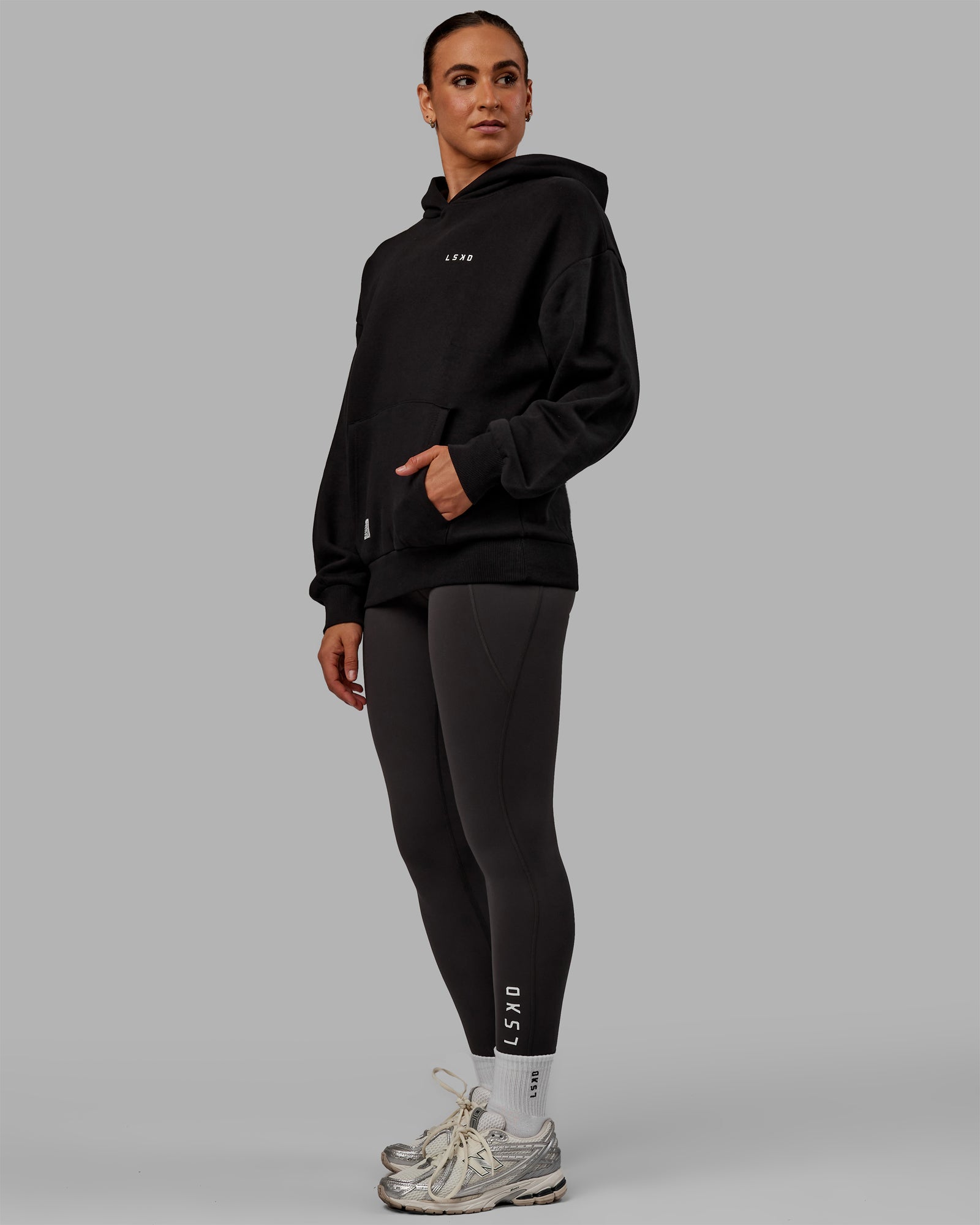 VS6 Hoodie Oversize - Black-White