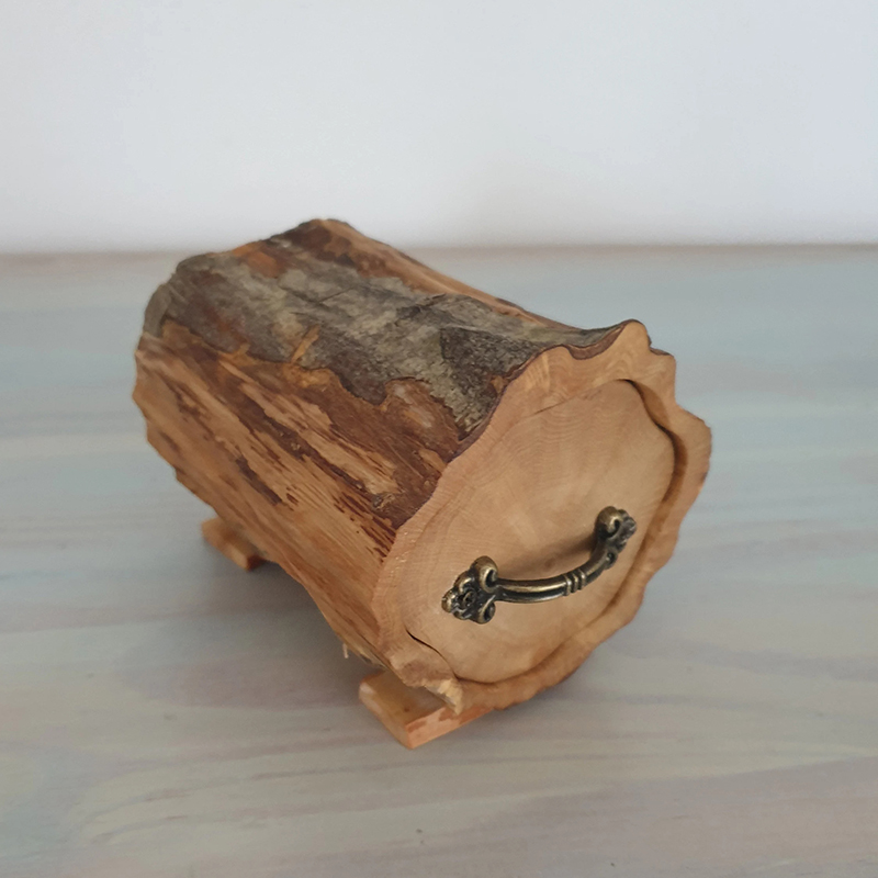 Rustic Hornbeam Firewood Log Box