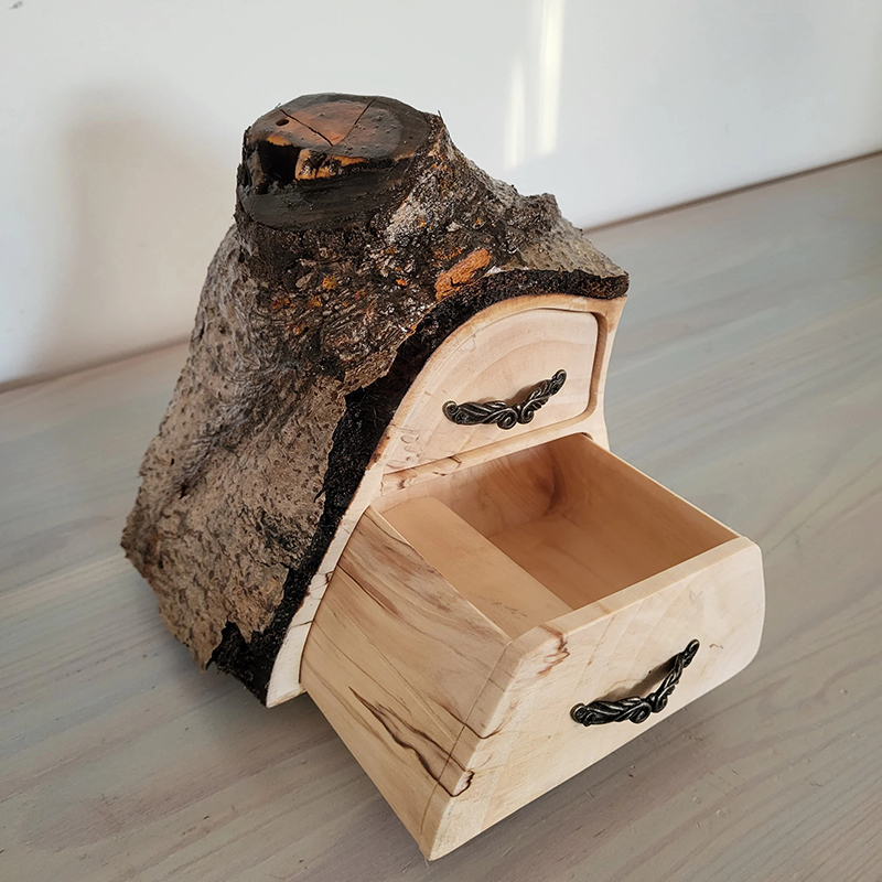 ECO friendly Jewelry Aspen Log Box