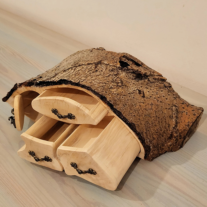 ECO friendly Jewelry Aspen Log Box with Bark