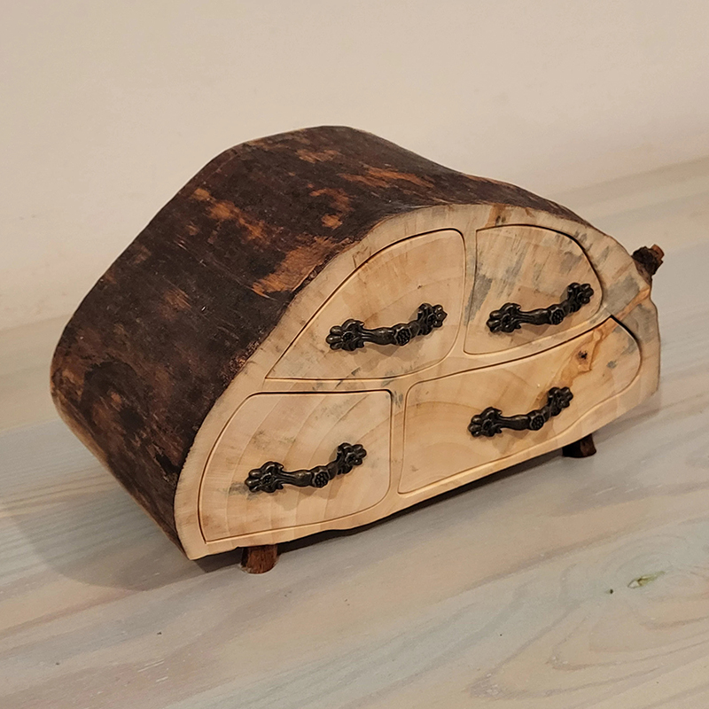 ECO friendly Jewelry Aspen Log Box