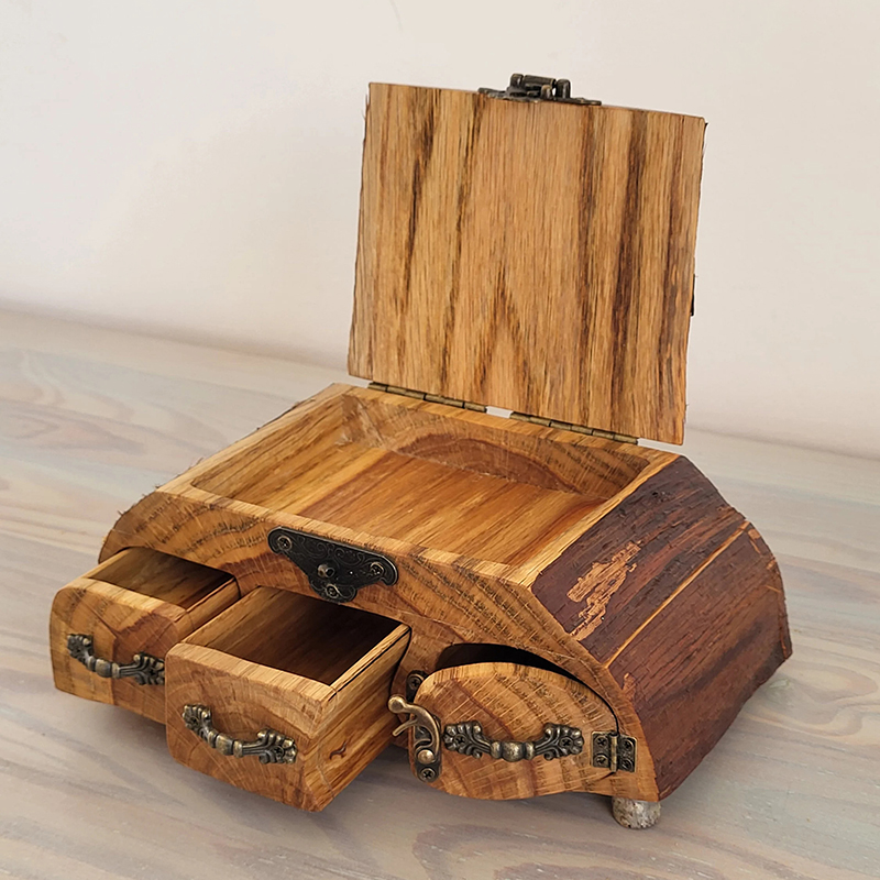 ECO friendly Jewelry oak Log Box