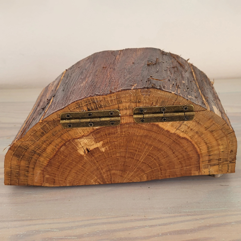ECO friendly Jewelry oak Log Box