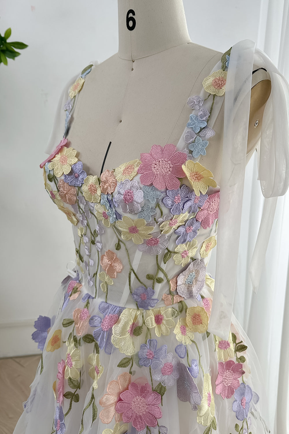Embroidery Floral Corset Ivory Dress with Removable Tie Straps