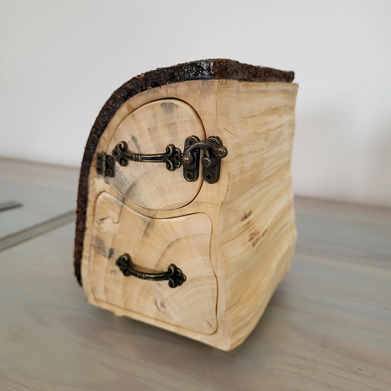 ECO friendly Jewelry Aspen Log Box with Bark