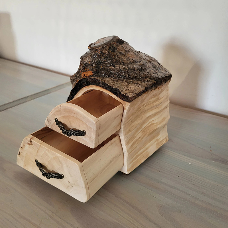 ECO friendly Jewelry Aspen Log Box