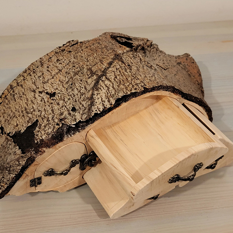 ECO friendly Jewelry Aspen Log Box with Bark