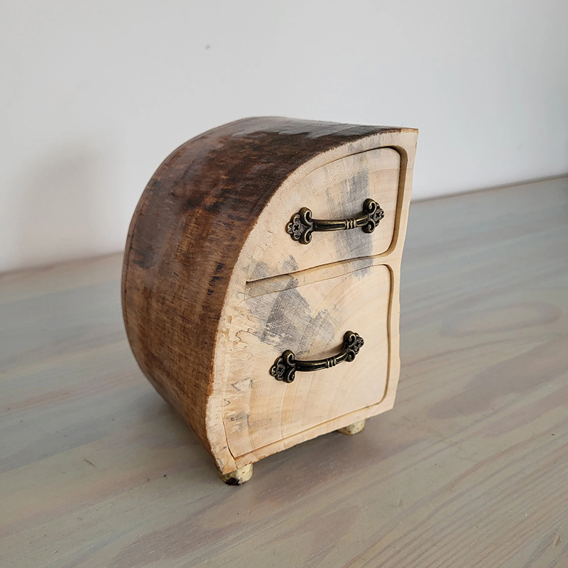ECO friendly Jewelry Aspen Log Box