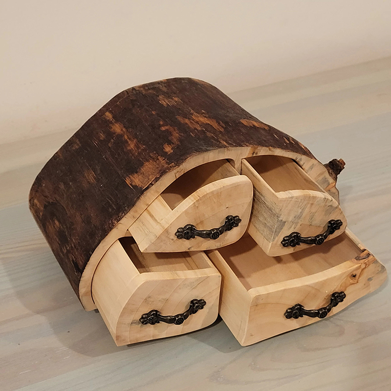 ECO friendly Jewelry Aspen Log Box