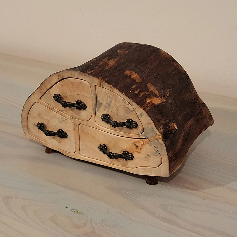 ECO friendly Jewelry Aspen Log Box