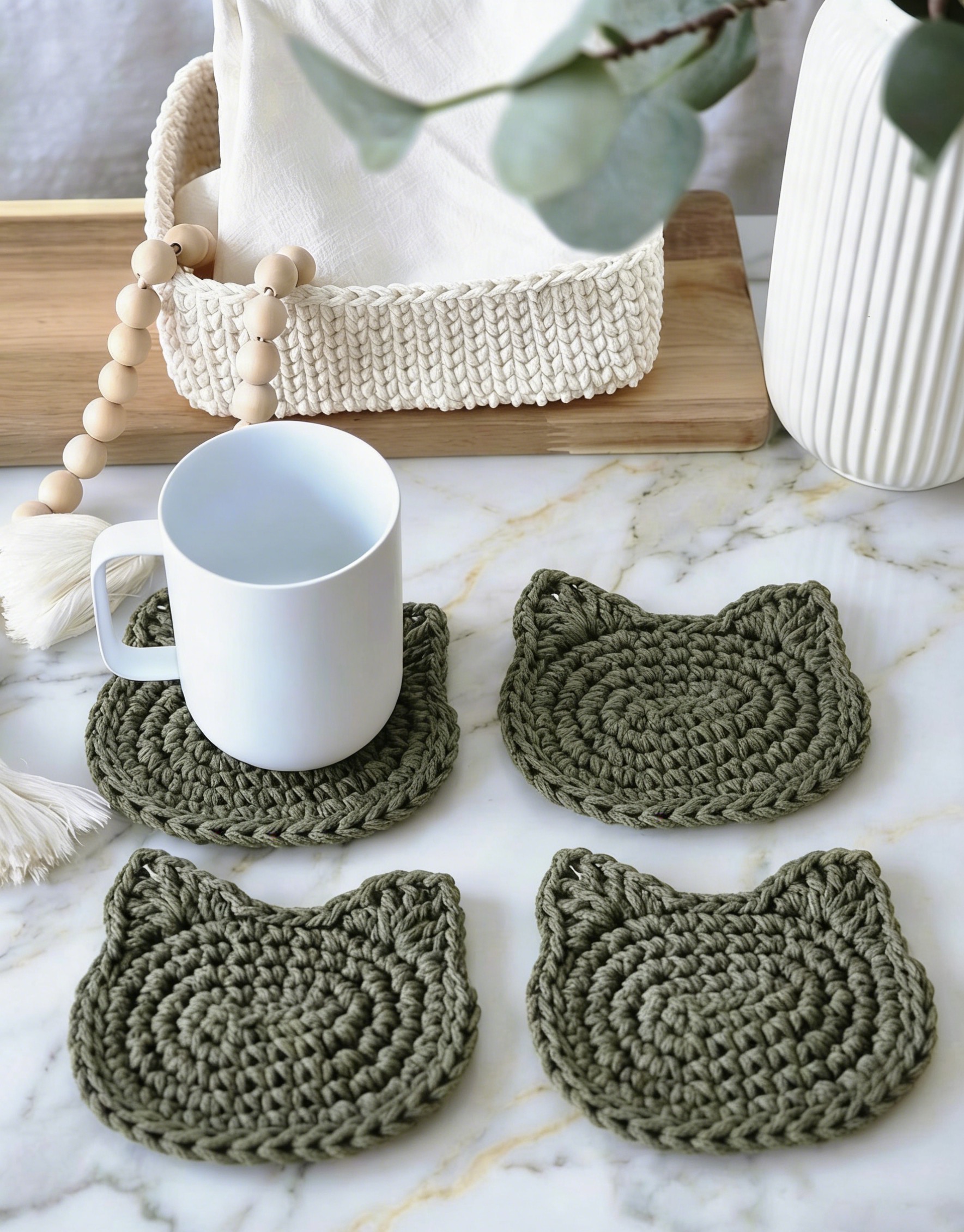 Sous-verres chat au crochet, lot de 4 ou 6 avec support