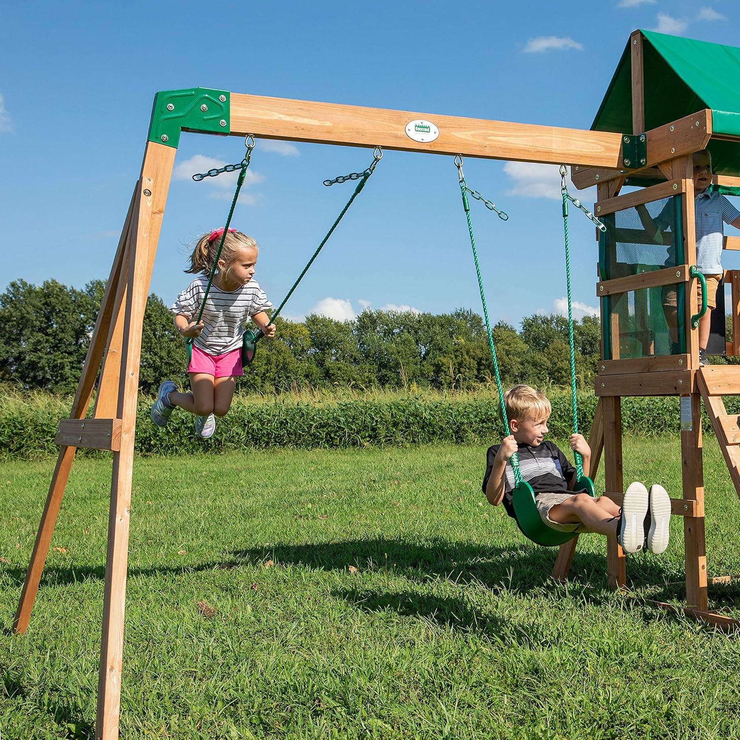Backyard Discovery Buckley Hill, Aire de Jeux en Bois | Portique Balançoire avec Mur d'escalade, Toboggan et Balançoire, Bac à Sable | Cabane Exterieur Enfant, Jeux Exterieur, +3 Ans