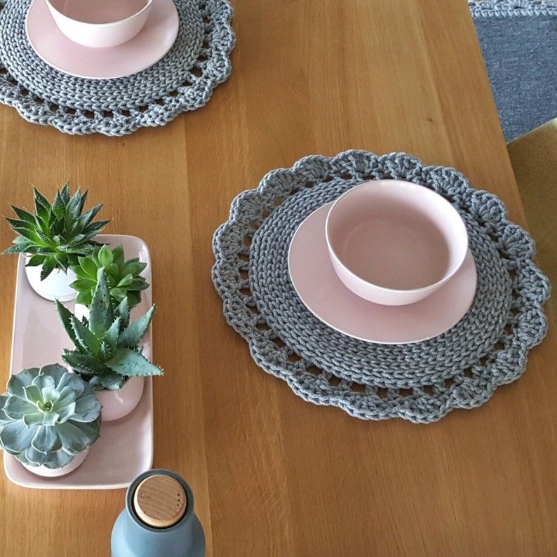 Sets de table crochetés faits main, serviettes tricot, plusieurs couleurs