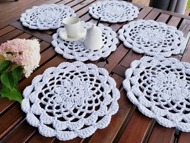 Sets de table crochetés faits main, serviettes tricot, couleur au choix
