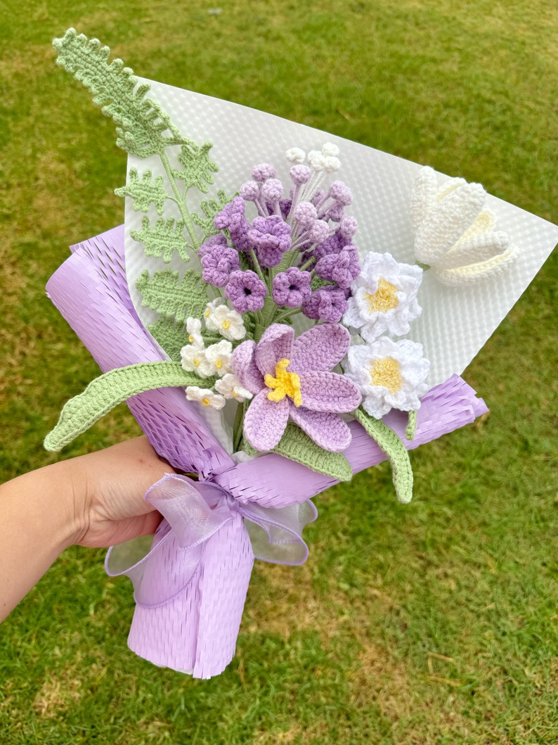 Bouquet de fleurs au crochet, jacinthes cadeau fête des mères diplôme