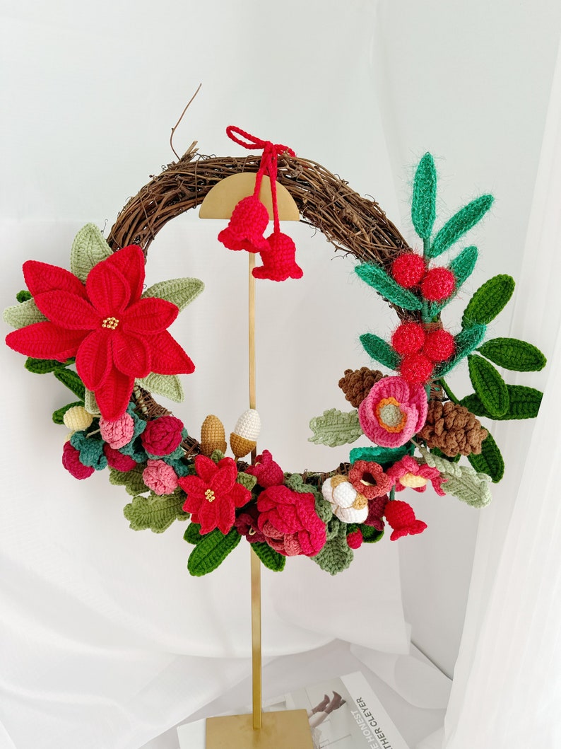 Couronne florale au crochet pour décoration intérieure et porte d’entrée