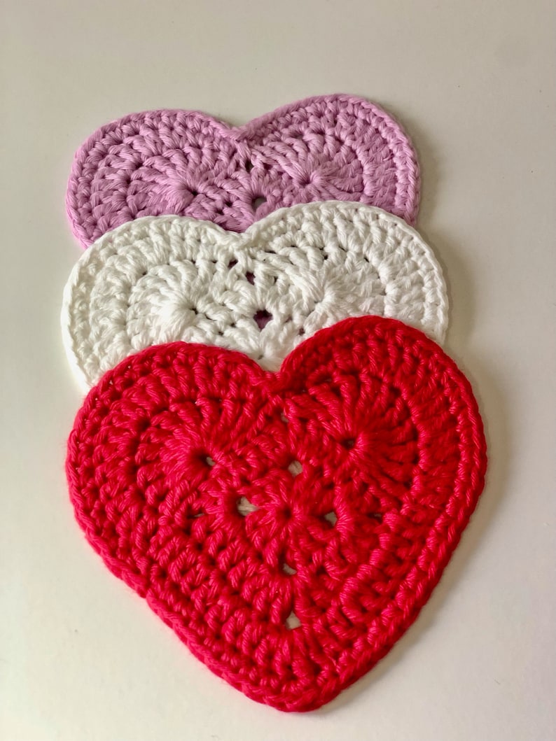 Sous-verres coeur au crochet en coton, déco table et boissons