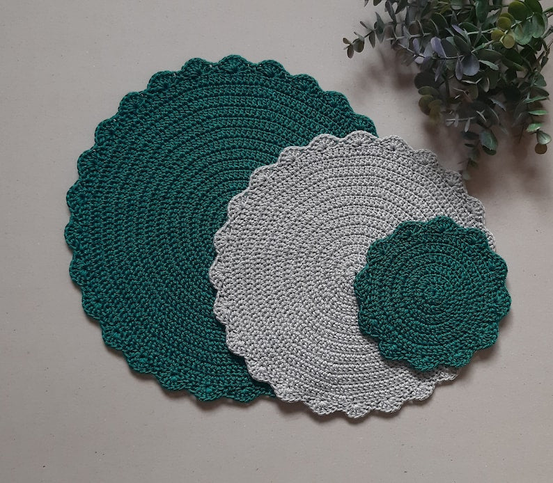 Set de table rond crocheté fait main, disponible en 3 tailles