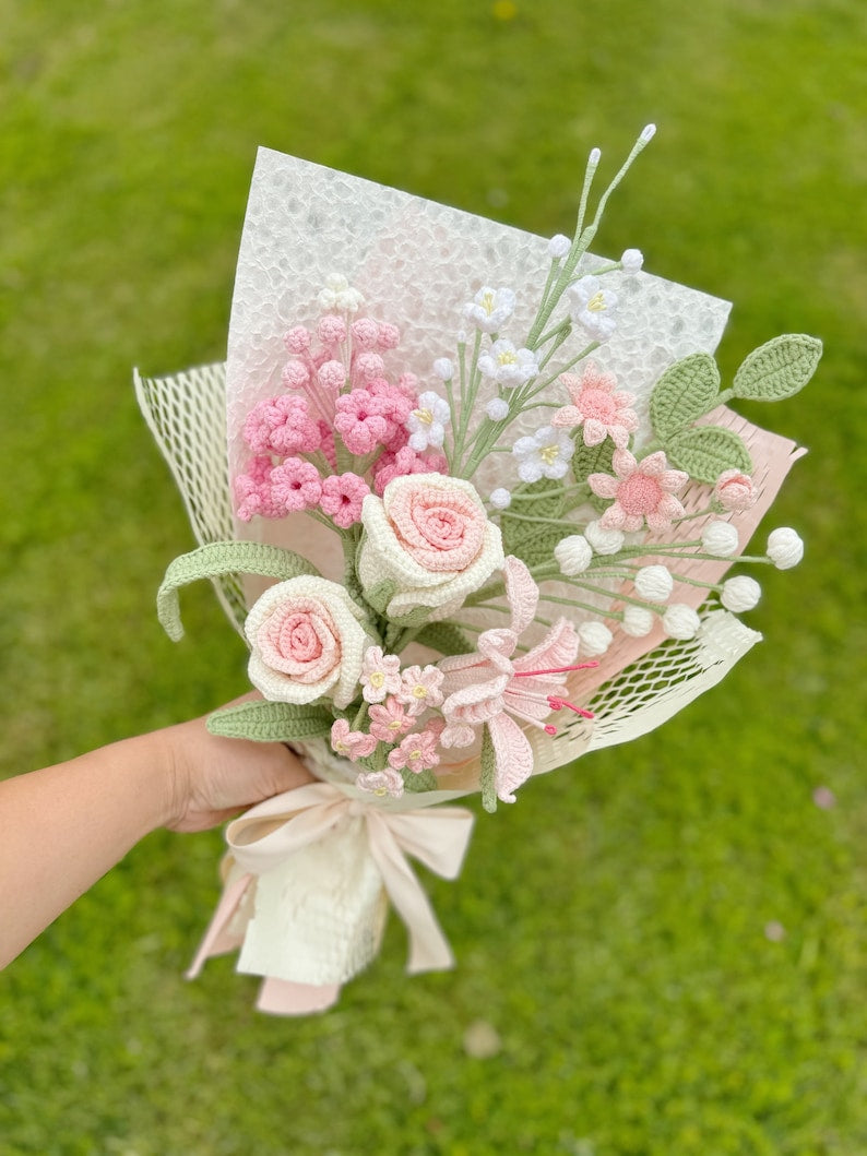 Bouquet de fleurs au crochet, roses tricotées cadeau romantique