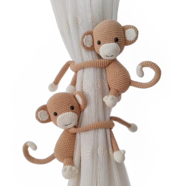 Embrasse de rideau crochet singe marron amigurumi décoration