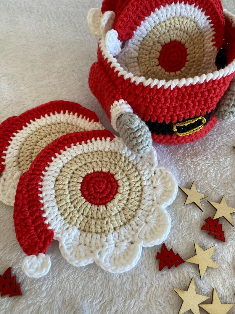 Sous-verres de Noël au crochet, motifs Père Noël décoratifs
